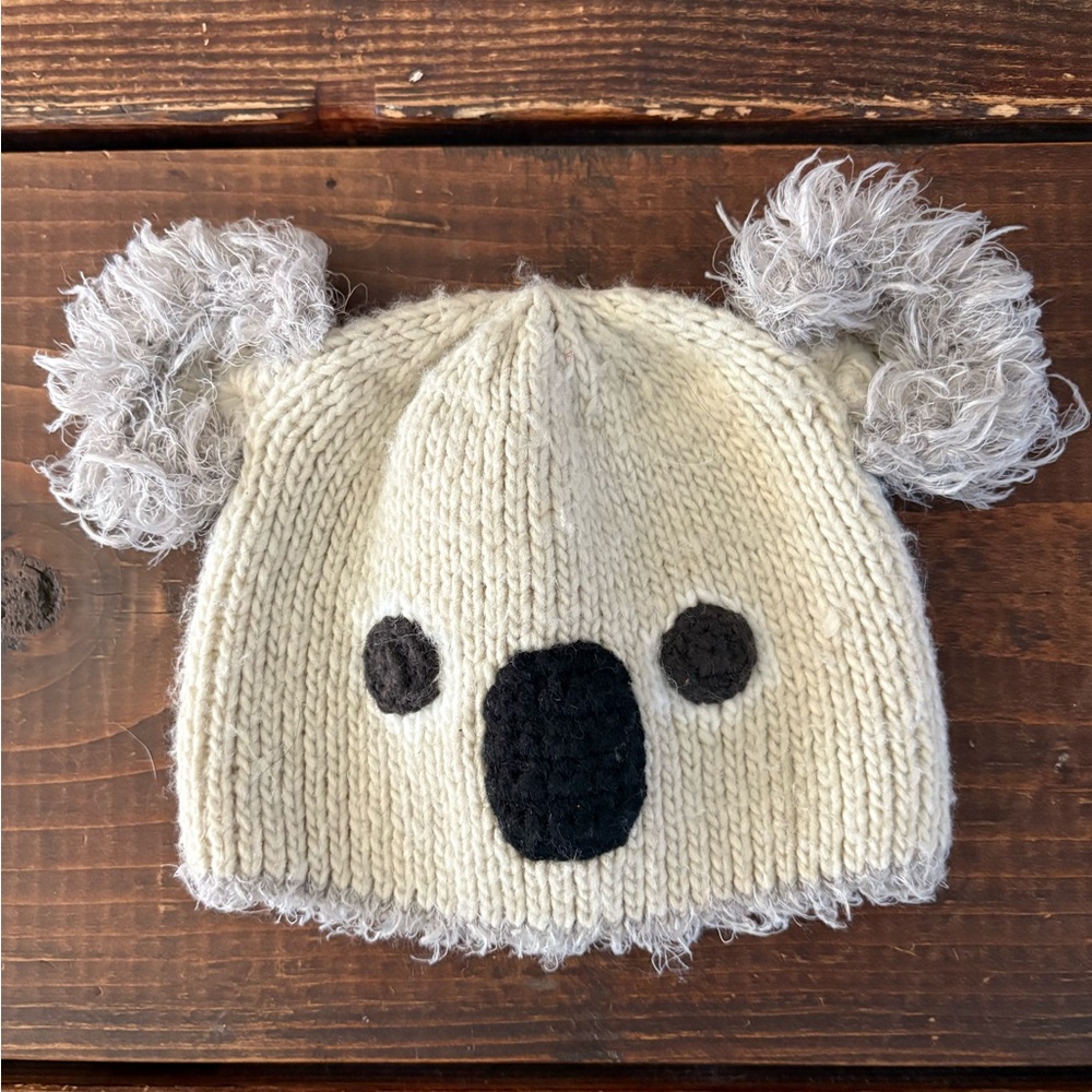 Anthropologie Koala Knit Hat - Cream and Gray
